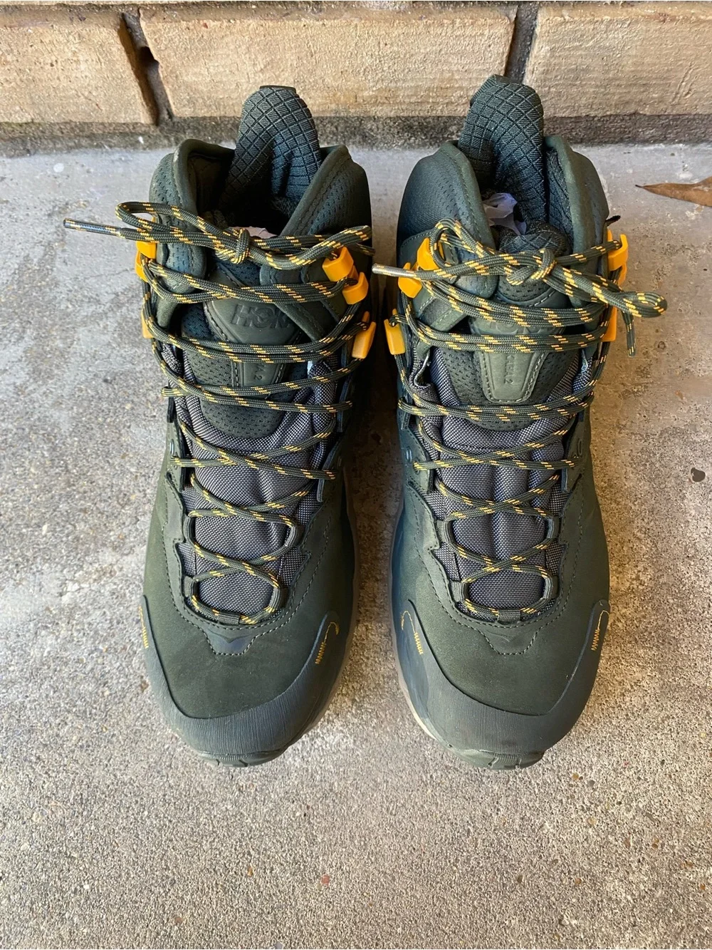 Hoka Mens Kaha 2 GORE-TEX Hiker Shoes US 9 D Green Waterproof Leather NEW